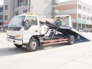 清障車