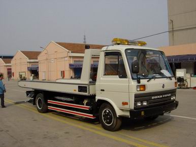 清障車