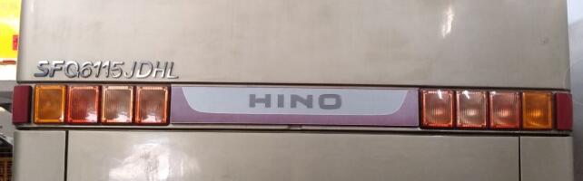 求購(gòu)日野客車后尾燈 圖